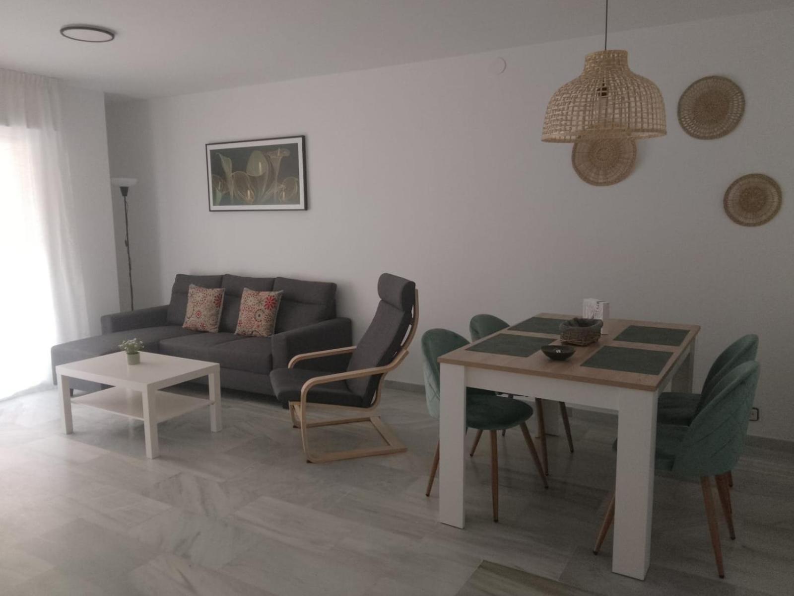 Fuengirola Puerto 2 Room & Parking מראה חיצוני תמונה